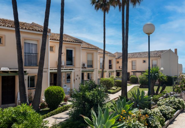 Apartment in Mijas Costa - Morning Coastline by Alfresco Stays Apartment in Mijas Costa - Morning Coastline by Alfresco Stays