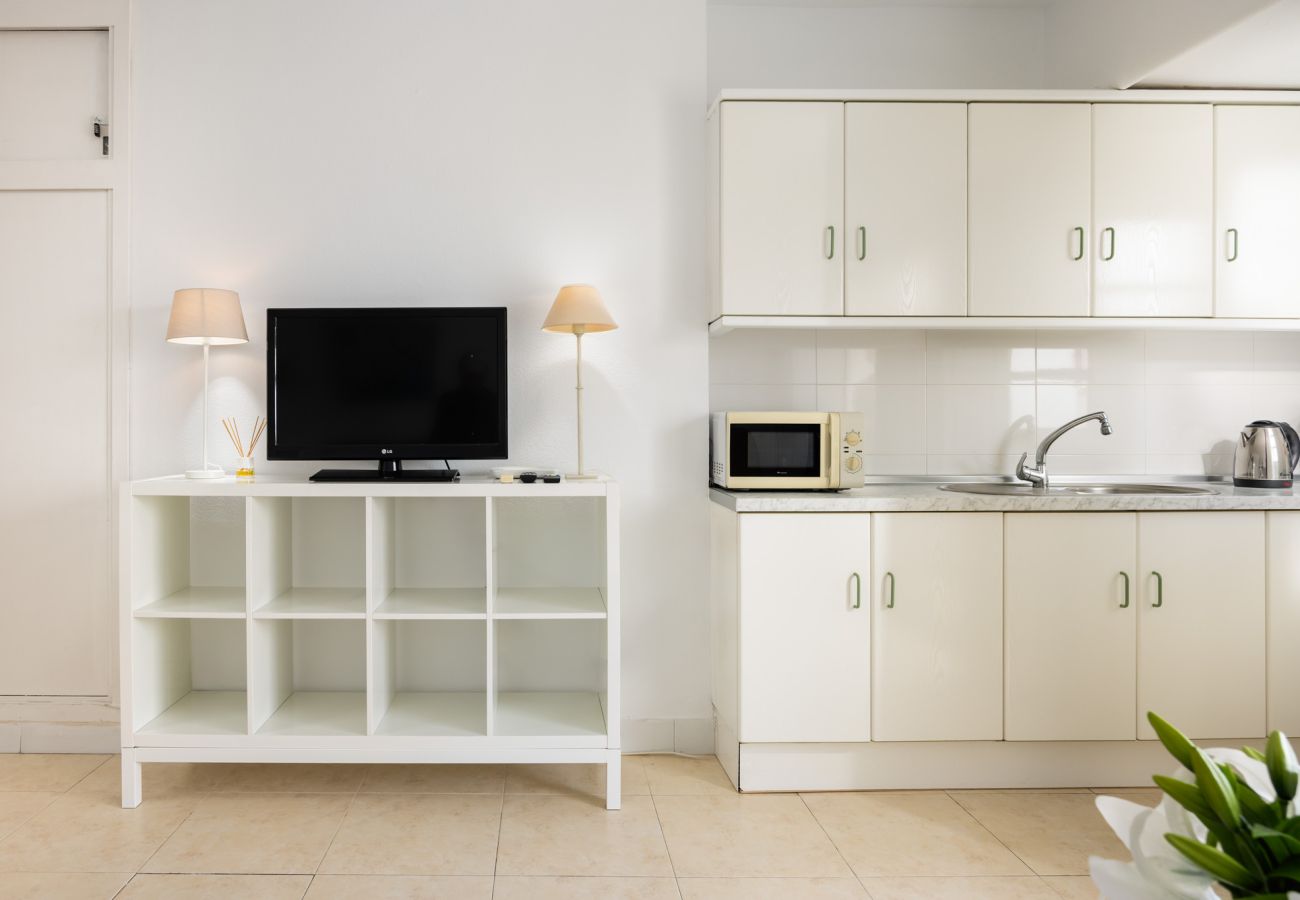 Studio in Fuengirola - PYR Beachfront Studio by Alfresco Stays