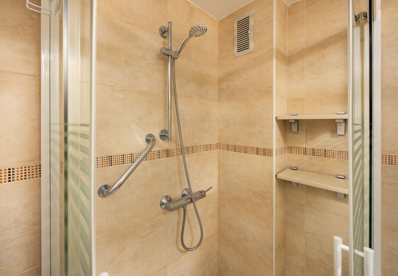 Studio in Fuengirola - PYR Beachfront Studio by Alfresco Stays