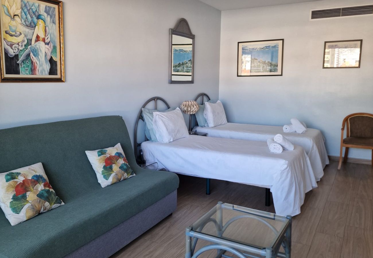 Studio in Fuengirola - Pyr Cozy Studio by Alfresco Stays