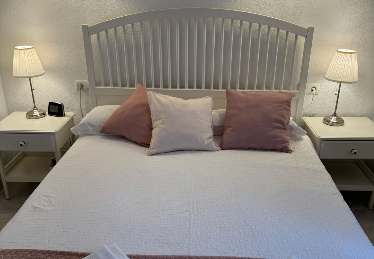 Apartment in Mijas Costa - CALAHONDA'S SAND & SALT BY ALFRESCO STAYS