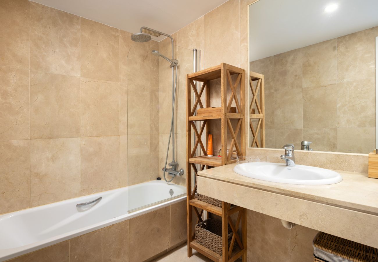 Apartment in Marbella - Cabopino Seafront by Alfresco Stays