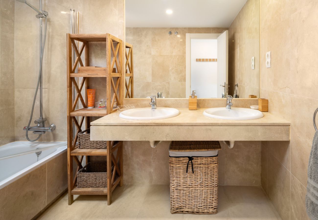 Apartment in Marbella - Cabopino Seafront by Alfresco Stays