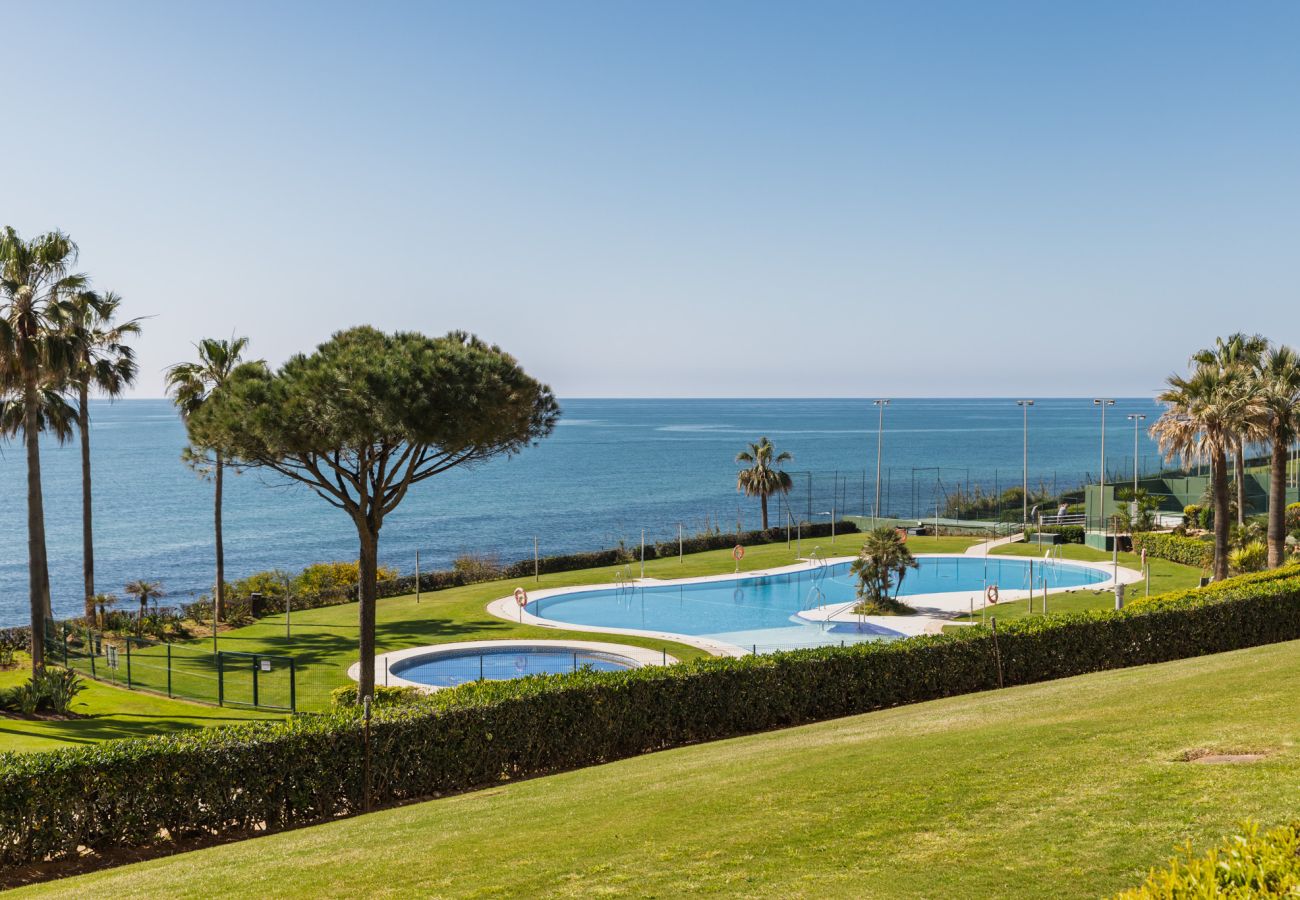 Apartment in Marbella - Cabopino Seafront by Alfresco Stays