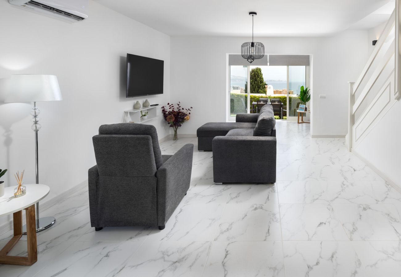 Apartment in Mijas Costa - Sunrise Sunset Haven by Alfresco Stays
