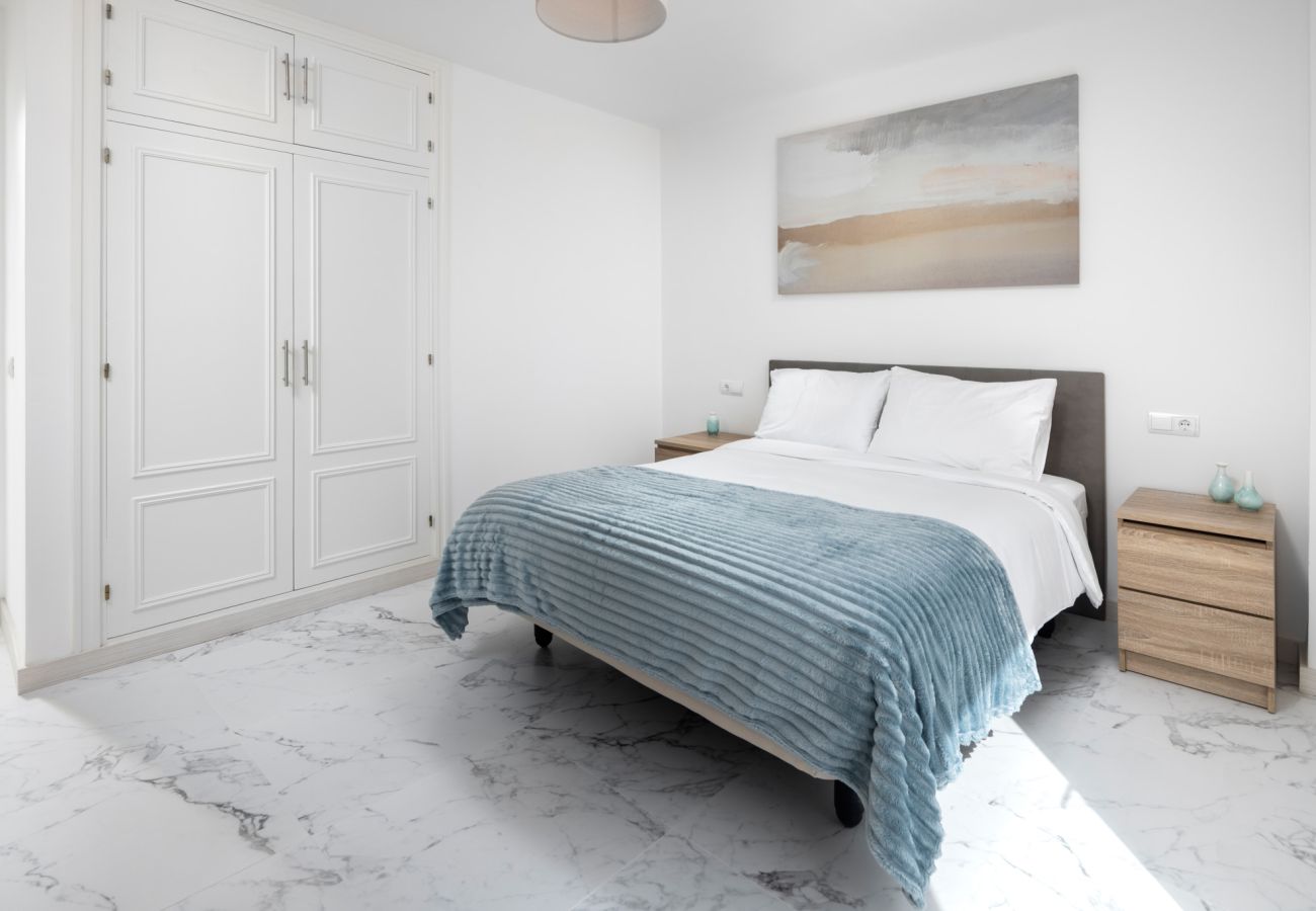 Apartment in Mijas Costa - Sunrise Sunset Haven by Alfresco Stays