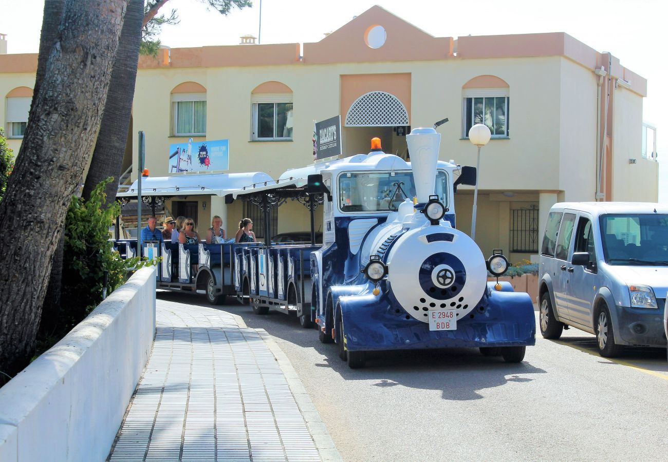 Apartamento en Mijas Costa - Alfresco Stays Mijas Costa Summer Vibes